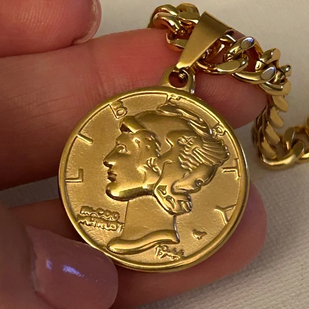 Gold Coin Pendant Necklace Stainless Steel - Picture 4 of 7